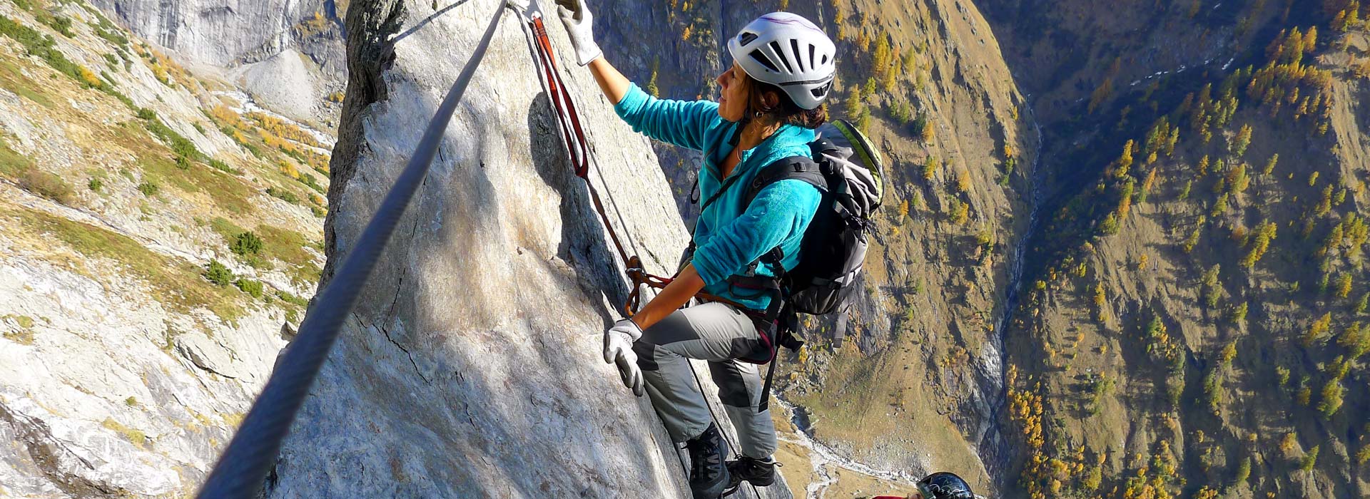 Escalade dans la via ferrata du Baltschiedertal