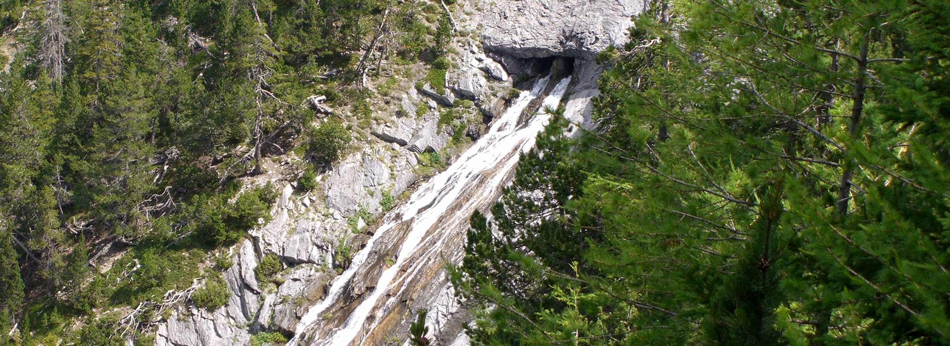 “Nasenlöcher” at the Bietsch Valley