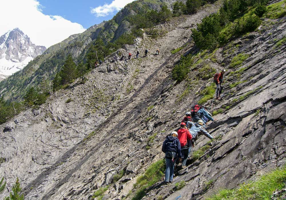 On the exposed access to the “Nasenlöcher” at the Bietsch Valley